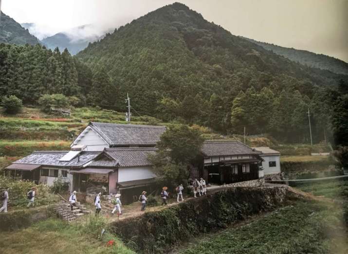 Even now pilgrims will encounter villagers. Photo by Takeshi Mori