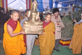 1. Inviting the Buddha to preside over the conference.